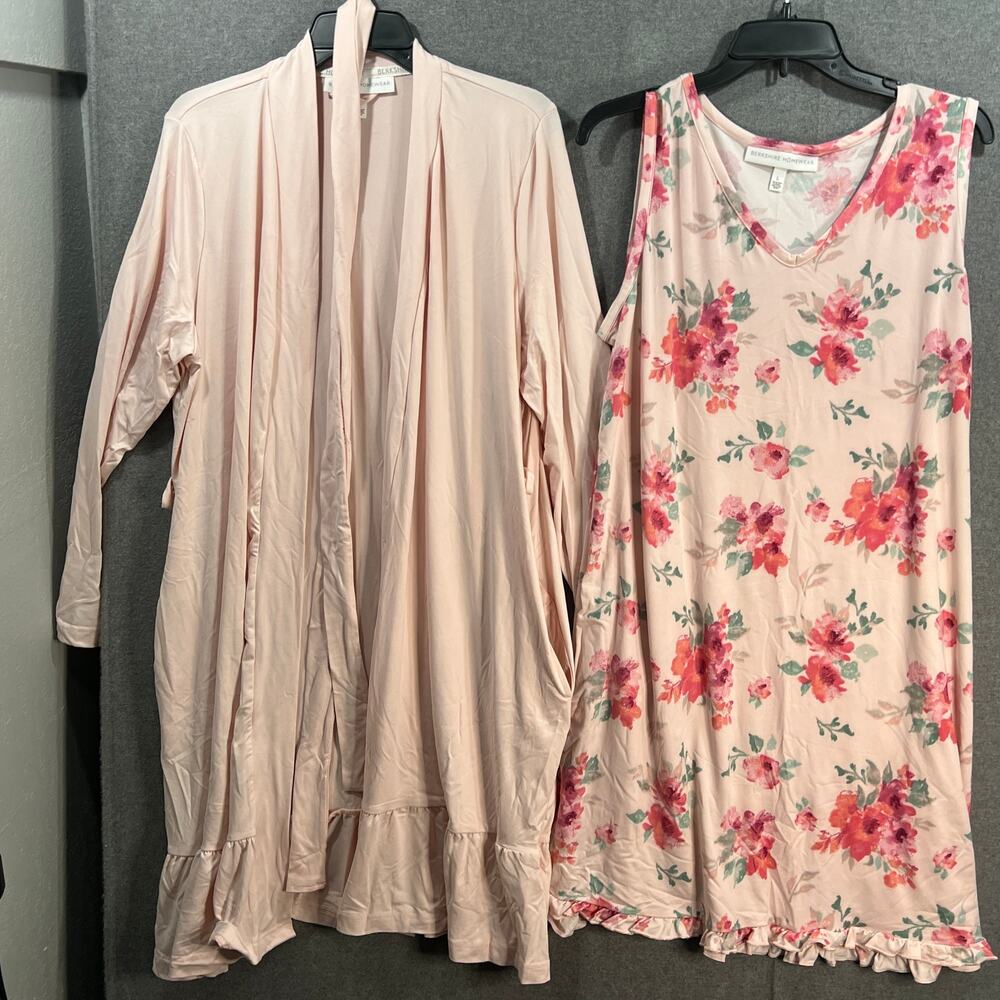 Berkshire Homewear Silky Smooth Wrap Robe with Sleep Dress Pink/Bouquets, Large